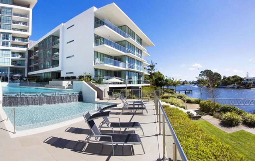 Ultiqa Freshwater Point Resort Broadbeach Gold Coast Exterior photo
