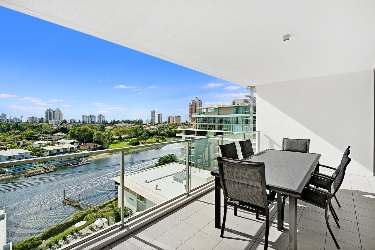 Ultiqa Freshwater Point Resort Broadbeach Gold Coast Exterior photo
