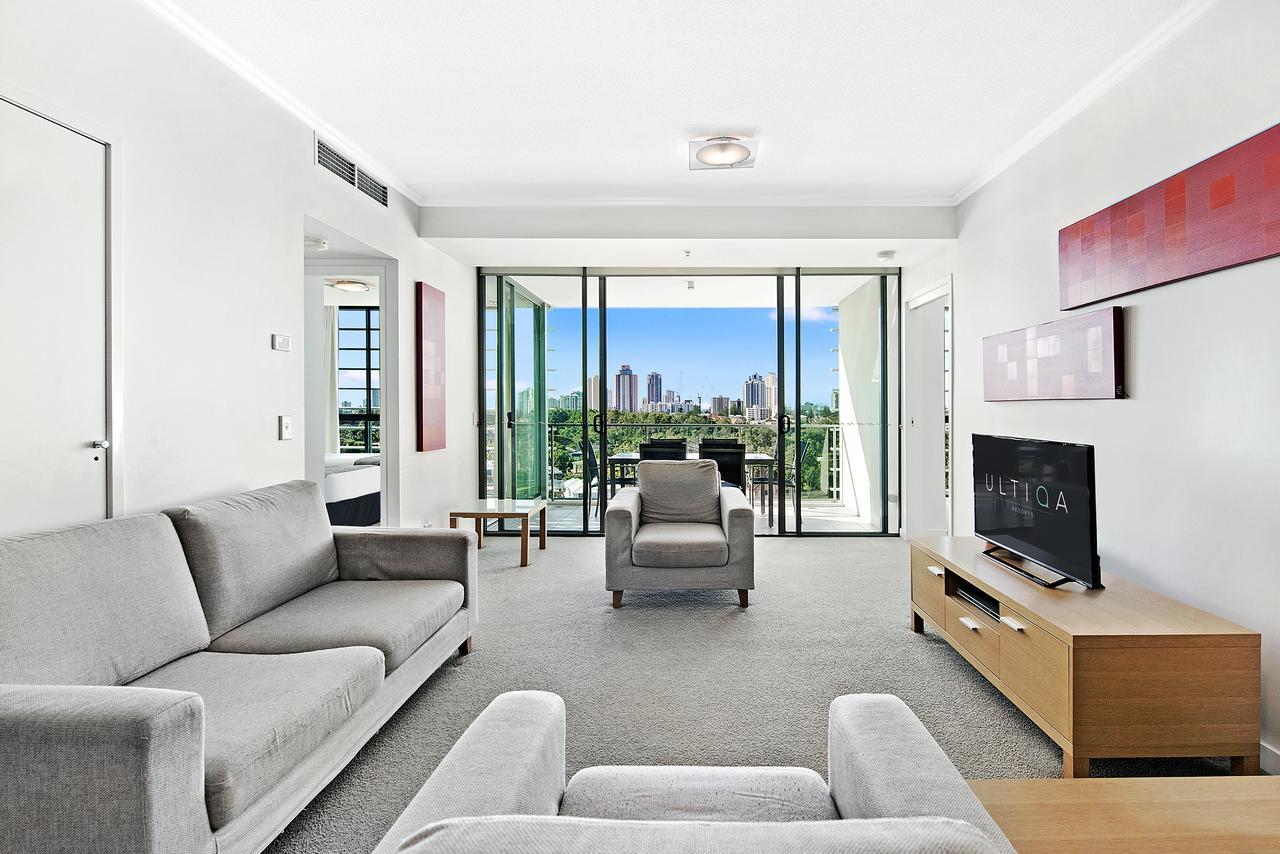 Ultiqa Freshwater Point Resort Broadbeach Gold Coast Exterior photo
