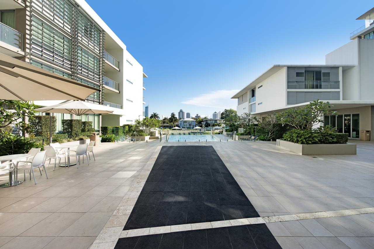 Ultiqa Freshwater Point Resort Broadbeach Gold Coast Exterior photo