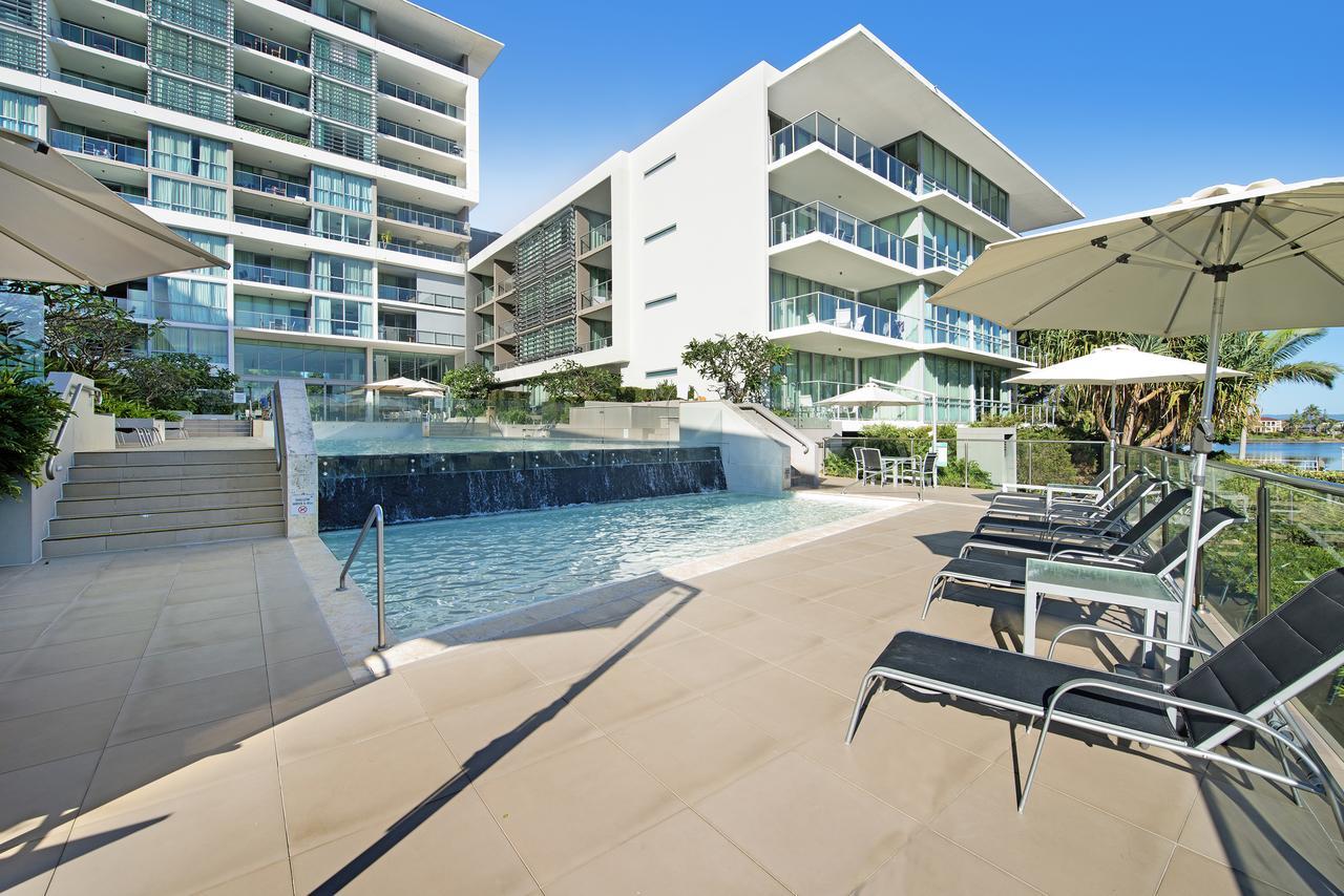Ultiqa Freshwater Point Resort Broadbeach Gold Coast Exterior photo