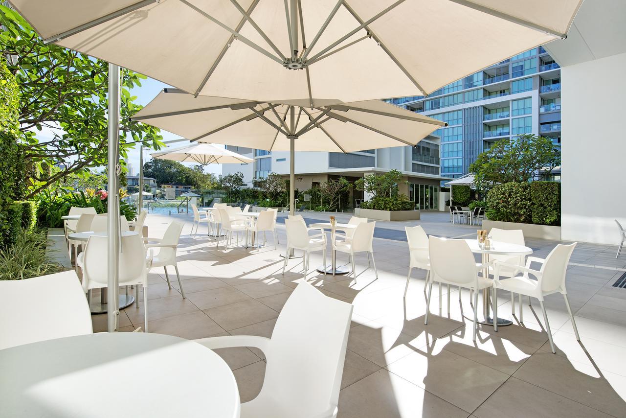 Ultiqa Freshwater Point Resort Broadbeach Gold Coast Exterior photo